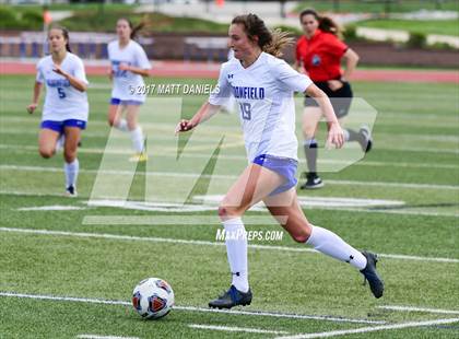Thumbnail 3 in Arapahoe vs. Broomfield (CHSAA 5A Semifinal) photogallery.