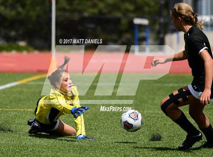 Thumbnail 1 in Arapahoe vs. Broomfield (CHSAA 5A Semifinal) photogallery.