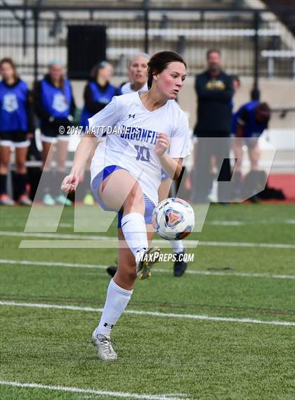 Thumbnail 1 in Arapahoe vs. Broomfield (CHSAA 5A Semifinal) photogallery.