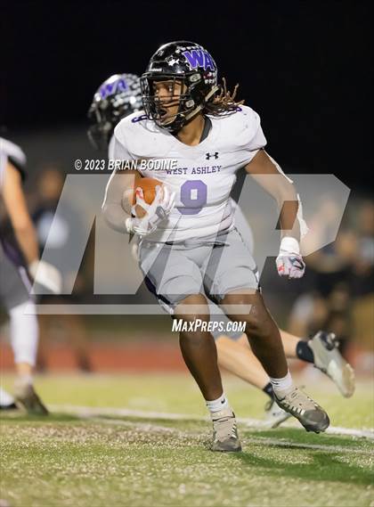 Thumbnail 2 in West Ashley vs Carolina Forest (SCHSL 5A Round 2) photogallery.