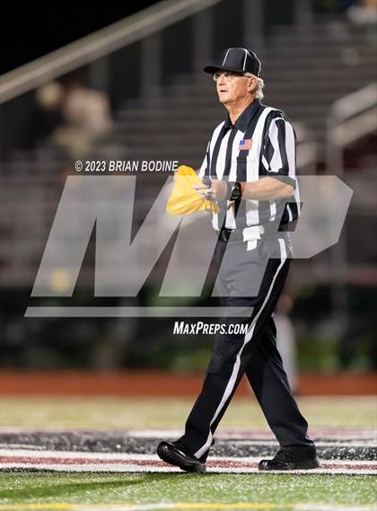 Thumbnail 2 in West Ashley vs Carolina Forest (SCHSL 5A Round 2) photogallery.