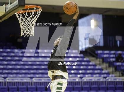 Thumbnail 1 in Dickinson vs. Cypress Falls (Houston Methodist Cy-Hoops Invitational) photogallery.