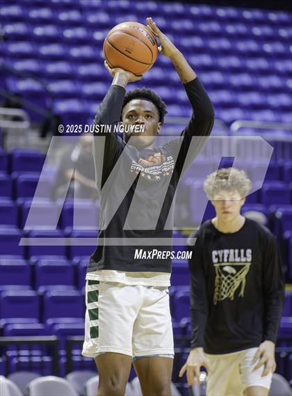 Thumbnail 2 in Dickinson vs. Cypress Falls (Houston Methodist Cy-Hoops Invitational) photogallery.