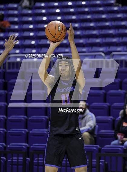 Thumbnail 3 in Dickinson vs. Cypress Falls (Houston Methodist Cy-Hoops Invitational) photogallery.