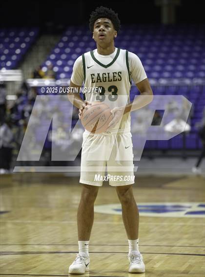 Thumbnail 1 in Dickinson vs. Cypress Falls (Houston Methodist Cy-Hoops Invitational) photogallery.