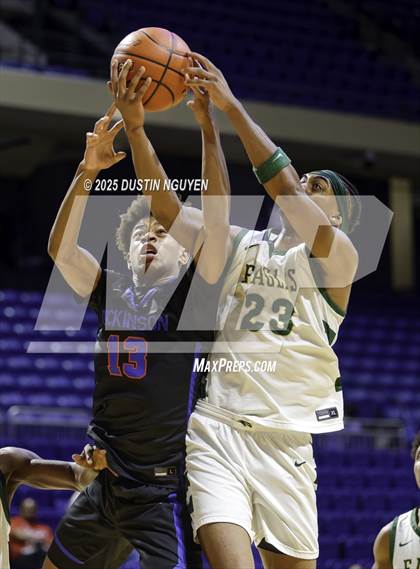 Thumbnail 3 in Dickinson vs. Cypress Falls (Houston Methodist Cy-Hoops Invitational) photogallery.