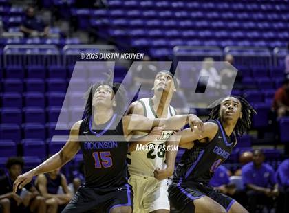 Thumbnail 1 in Dickinson vs. Cypress Falls (Houston Methodist Cy-Hoops Invitational) photogallery.