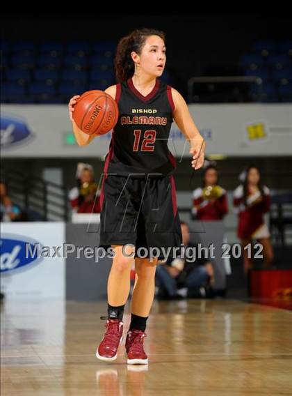Thumbnail 1 in Alemany vs. Laguna Hills (CIF SS D3AA Final) photogallery.