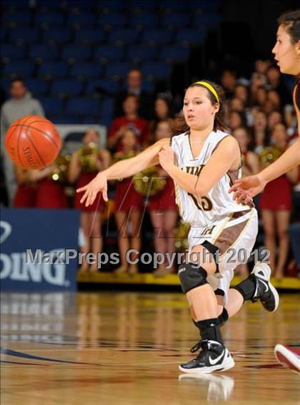 Thumbnail 2 in Alemany vs. Laguna Hills (CIF SS D3AA Final) photogallery.