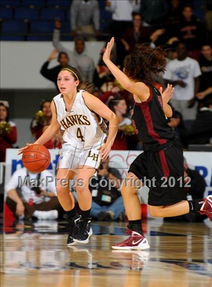 Thumbnail 2 in Alemany vs. Laguna Hills (CIF SS D3AA Final) photogallery.