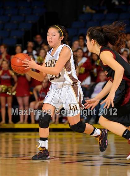 Thumbnail 2 in Alemany vs. Laguna Hills (CIF SS D3AA Final) photogallery.