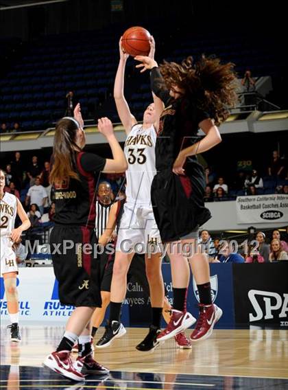 Thumbnail 1 in Alemany vs. Laguna Hills (CIF SS D3AA Final) photogallery.