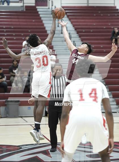 Thumbnail 1 in Calexico vs. Village Christian (Rancho Mirage Holiday Invitational) photogallery.