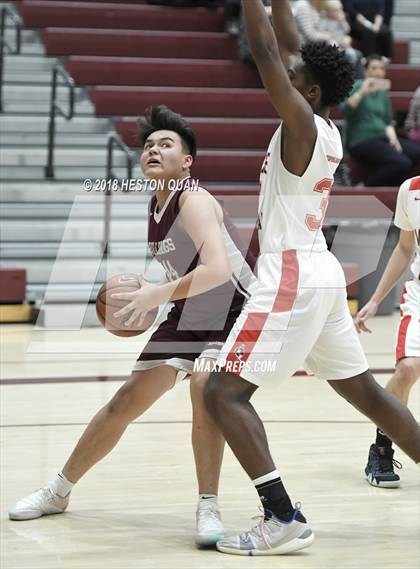 Thumbnail 2 in Calexico vs. Village Christian (Rancho Mirage Holiday Invitational) photogallery.