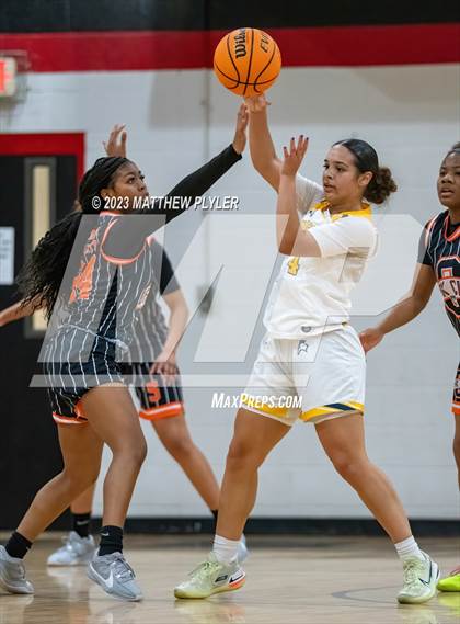 Thumbnail 1 in Oak City Prep vs. North Raleigh Christian Academy (Dreamville Winter Showcase at Berean Academy) photogallery.