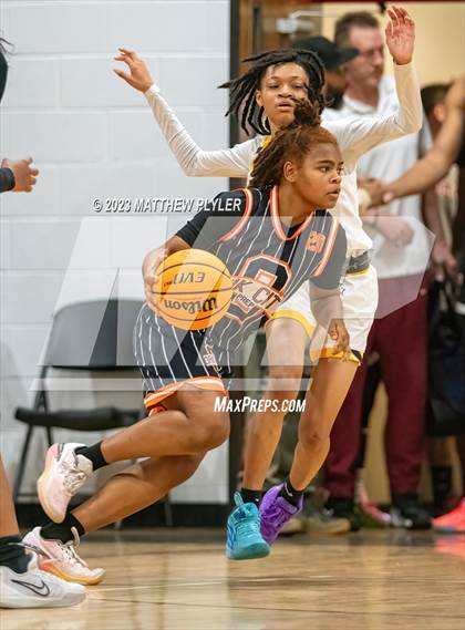 Thumbnail 2 in Oak City Prep vs. North Raleigh Christian Academy (Dreamville Winter Showcase at Berean Academy) photogallery.