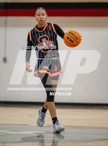 Thumbnail 3 in Oak City Prep vs. North Raleigh Christian Academy (Dreamville Winter Showcase at Berean Academy) photogallery.