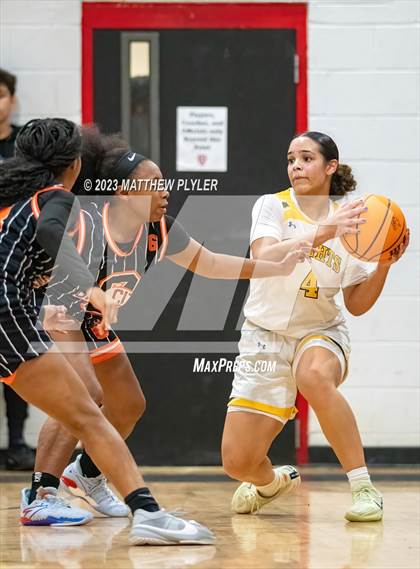 Thumbnail 3 in Oak City Prep vs. North Raleigh Christian Academy (Dreamville Winter Showcase at Berean Academy) photogallery.
