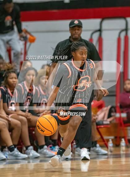 Thumbnail 3 in Oak City Prep vs. North Raleigh Christian Academy (Dreamville Winter Showcase at Berean Academy) photogallery.