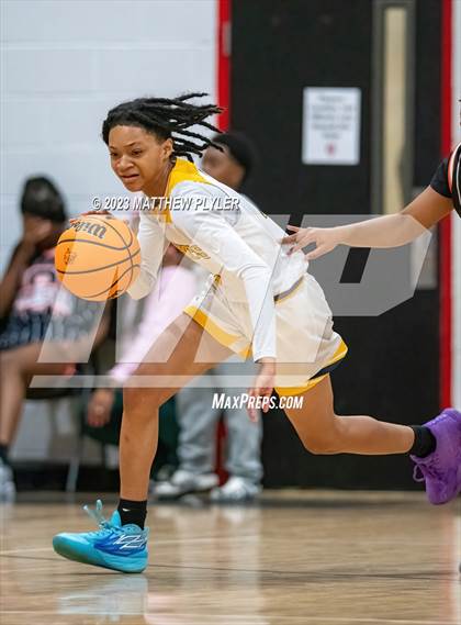 Thumbnail 1 in Oak City Prep vs. North Raleigh Christian Academy (Dreamville Winter Showcase at Berean Academy) photogallery.