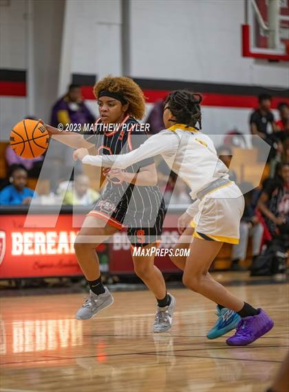 Thumbnail 1 in Oak City Prep vs. North Raleigh Christian Academy (Dreamville Winter Showcase at Berean Academy) photogallery.