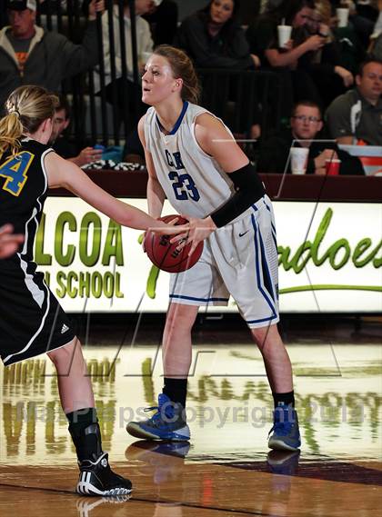 Thumbnail 2 in Gatlinburg-Pittman vs. Christian Academy of Knoxville  (TSSAA Region 2-AA Semifinal) photogallery.