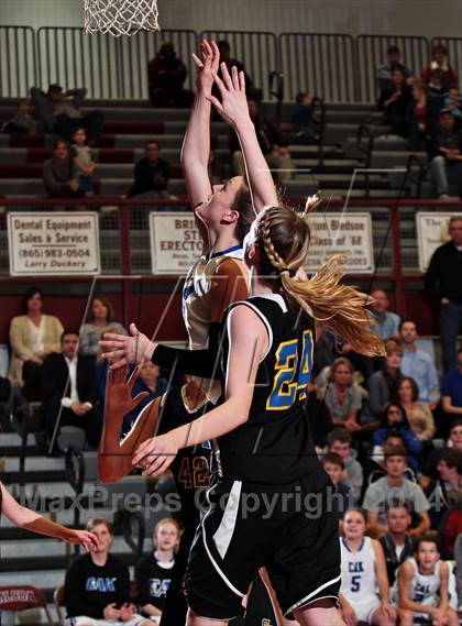 Thumbnail 3 in Gatlinburg-Pittman vs. Christian Academy of Knoxville  (TSSAA Region 2-AA Semifinal) photogallery.