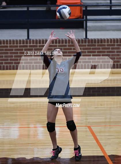 Thumbnail 3 in North Side vs. Granbury photogallery.