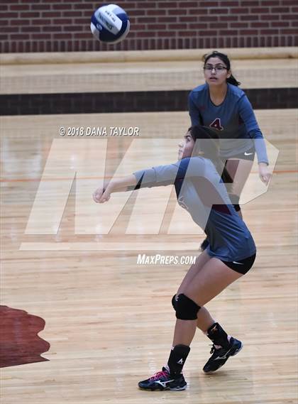 Thumbnail 1 in North Side vs. Granbury photogallery.