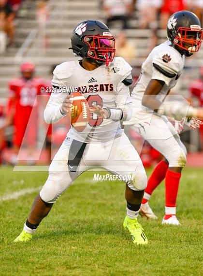 Thumbnail 1 in Wilson Magnet @ Palmyra-Macedon photogallery.
