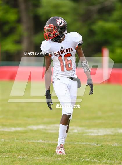 Thumbnail 3 in Wilson Magnet @ Palmyra-Macedon photogallery.