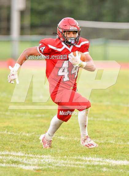 Thumbnail 3 in Wilson Magnet @ Palmyra-Macedon photogallery.