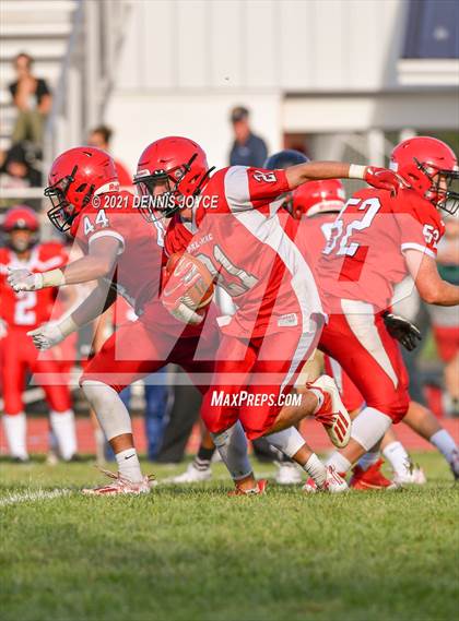 Thumbnail 1 in Wilson Magnet @ Palmyra-Macedon photogallery.