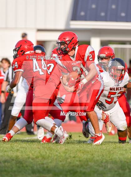 Thumbnail 2 in Wilson Magnet @ Palmyra-Macedon photogallery.
