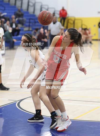 Thumbnail 3 in Montgomery vs. Alameda (CIF NCS D2 Final) photogallery.
