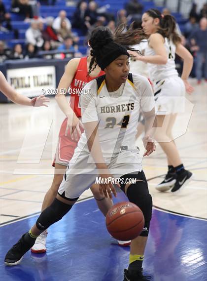 Thumbnail 1 in Montgomery vs. Alameda (CIF NCS D2 Final) photogallery.