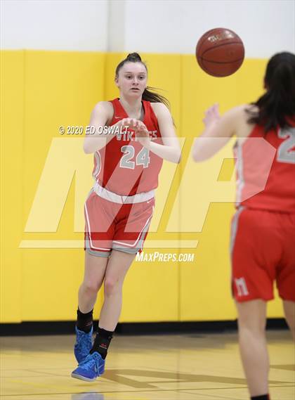 Thumbnail 3 in Montgomery vs. Alameda (CIF NCS D2 Final) photogallery.