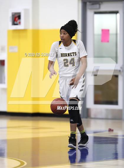 Thumbnail 3 in Montgomery vs. Alameda (CIF NCS D2 Final) photogallery.