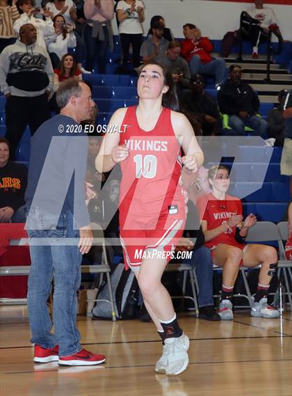 Thumbnail 1 in Montgomery vs. Alameda (CIF NCS D2 Final) photogallery.