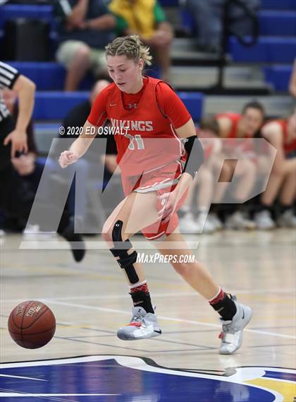 Thumbnail 2 in Montgomery vs. Alameda (CIF NCS D2 Final) photogallery.