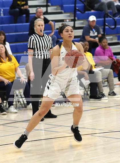 Thumbnail 1 in Montgomery vs. Alameda (CIF NCS D2 Final) photogallery.