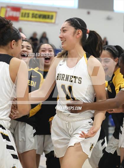 Thumbnail 2 in Montgomery vs. Alameda (CIF NCS D2 Final) photogallery.
