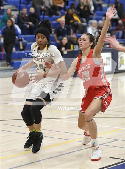 Thumbnail 2 in Montgomery vs. Alameda (CIF NCS D2 Final) photogallery.