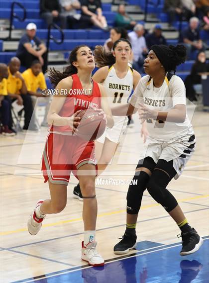 Thumbnail 2 in Montgomery vs. Alameda (CIF NCS D2 Final) photogallery.