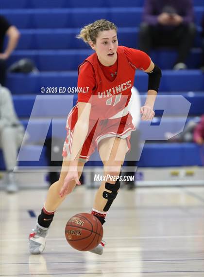 Thumbnail 1 in Montgomery vs. Alameda (CIF NCS D2 Final) photogallery.