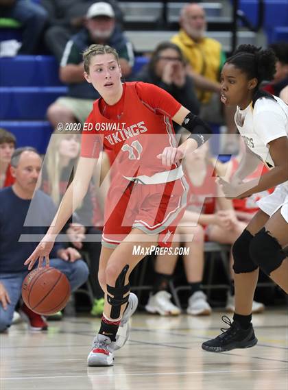 Thumbnail 3 in Montgomery vs. Alameda (CIF NCS D2 Final) photogallery.