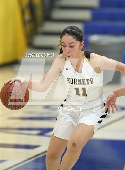 Thumbnail 1 in Montgomery vs. Alameda (CIF NCS D2 Final) photogallery.