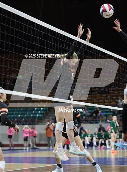 Thumbnail 2 in Sterling vs. Gunnison (CHSAA 3A First Round) photogallery.