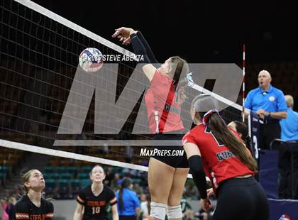 Thumbnail 2 in Sterling vs. Gunnison (CHSAA 3A First Round) photogallery.