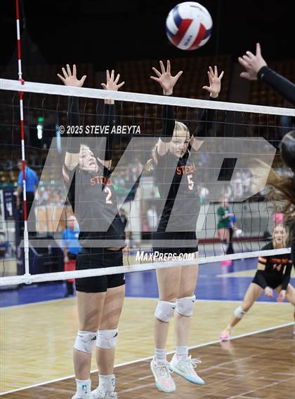 Thumbnail 3 in Sterling vs. Gunnison (CHSAA 3A First Round) photogallery.